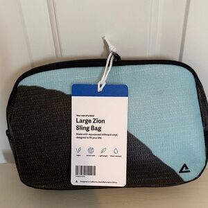 Large Zion Sling Bag - Black and Blue